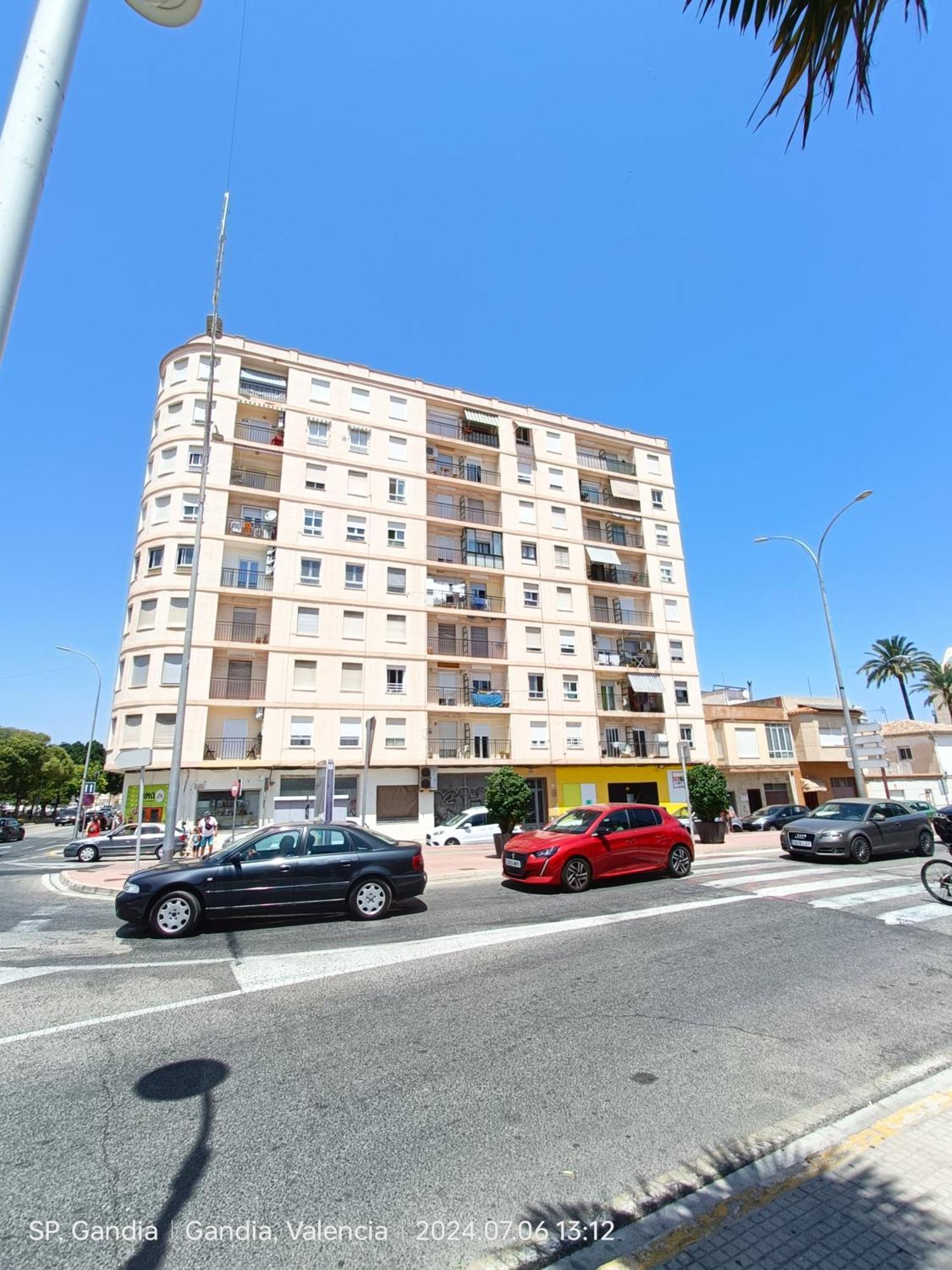 Mare De Deu, Vivienda Vacacional Para Familias Y Mayores De 25 Anos En El Grao De Gandia-Playa Playa de Gandia Eksteriør bilde